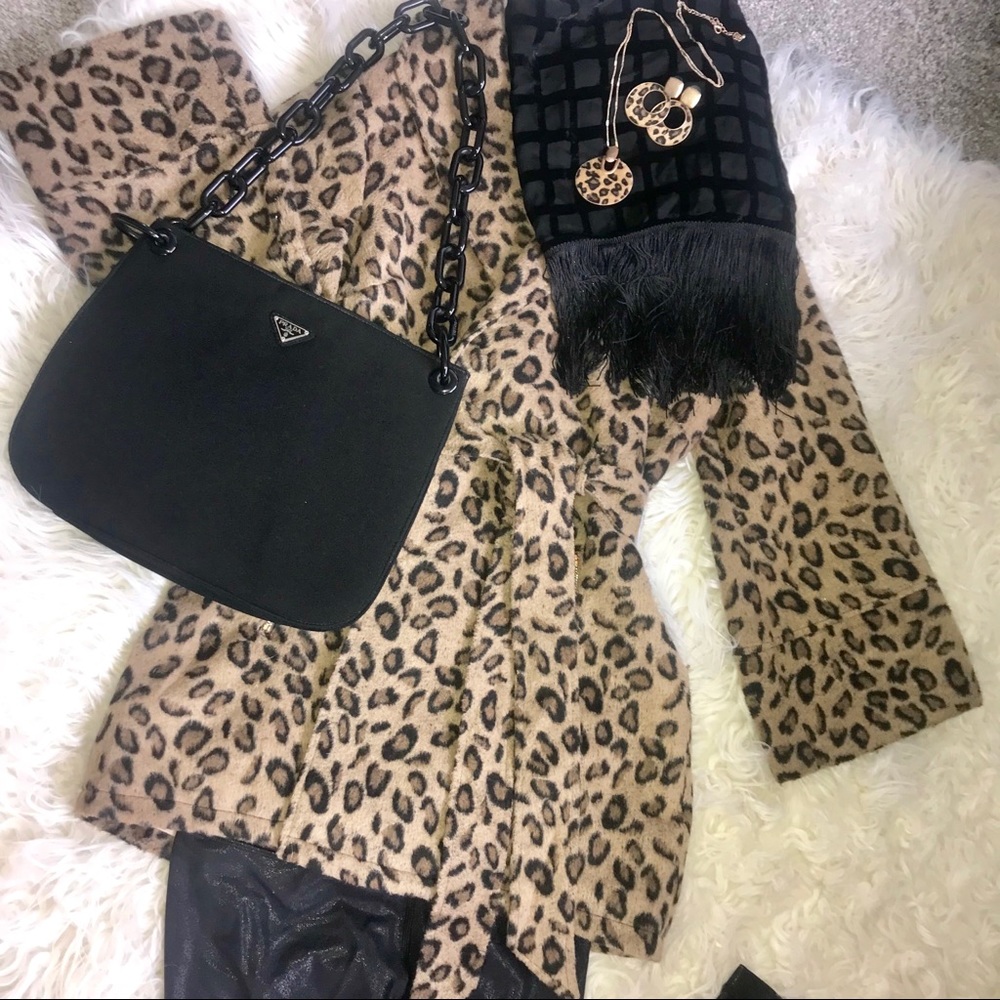 PRADA Black Link Chain Shoulder Bag